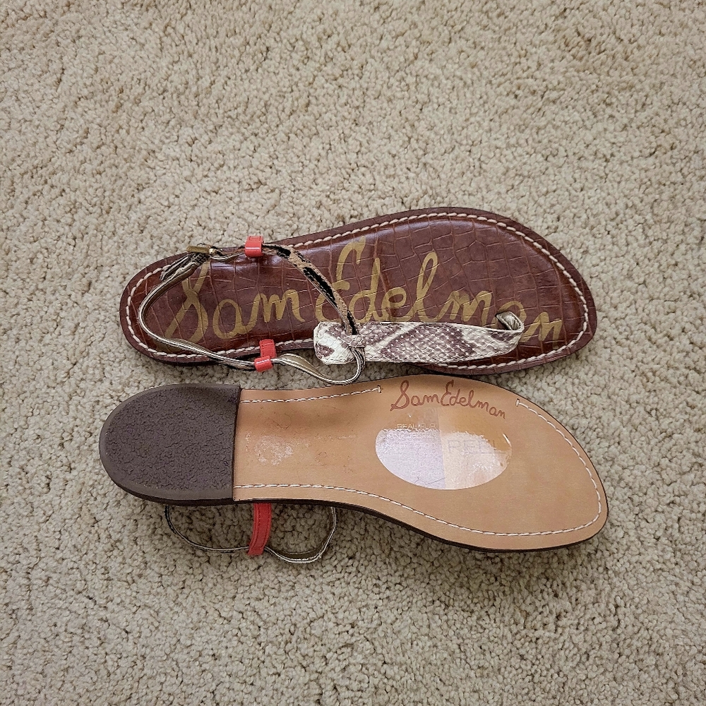 Sandals - Picture 2 of 3